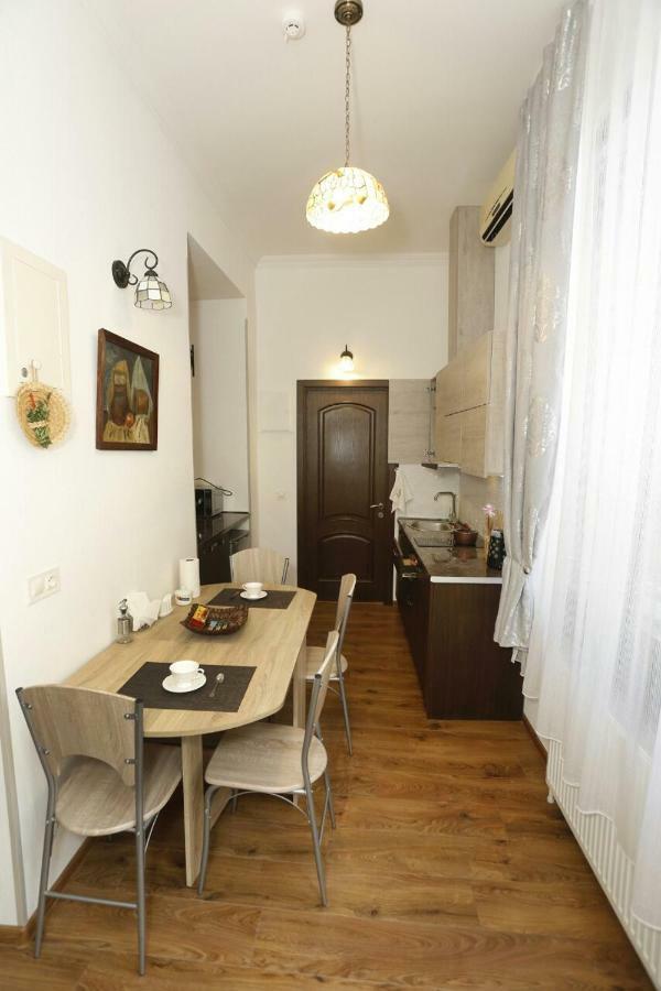 Old - Gold Gala Apartman Tbiliszi Kültér fotó