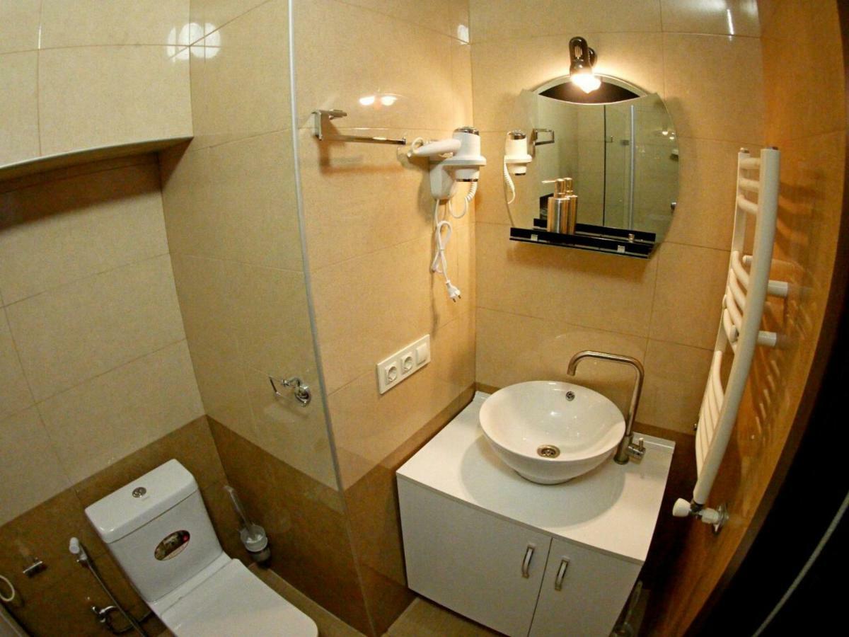 Old - Gold Gala Apartman Tbiliszi Kültér fotó